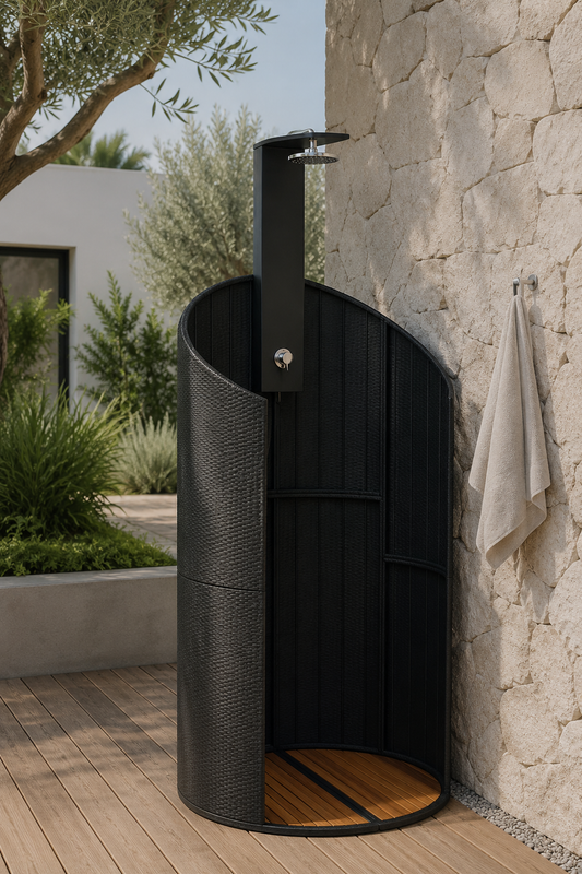 Douche extérieure noire en poly rotin